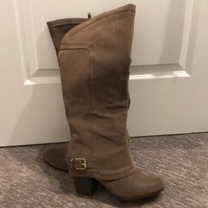 Fergalicious knee high boots size 8.5